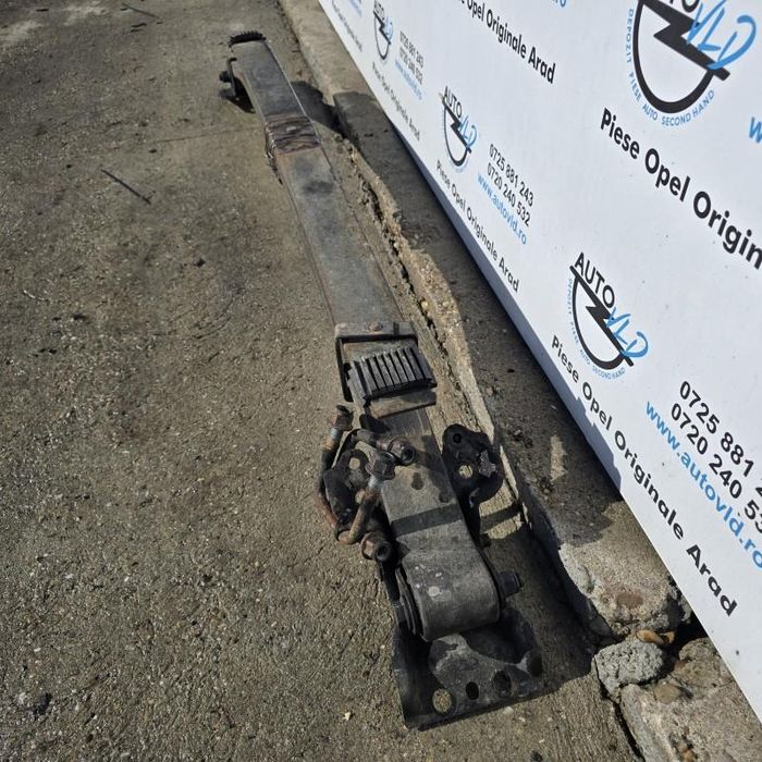 Set foi de arc stanga dreapta Nissan Interstar