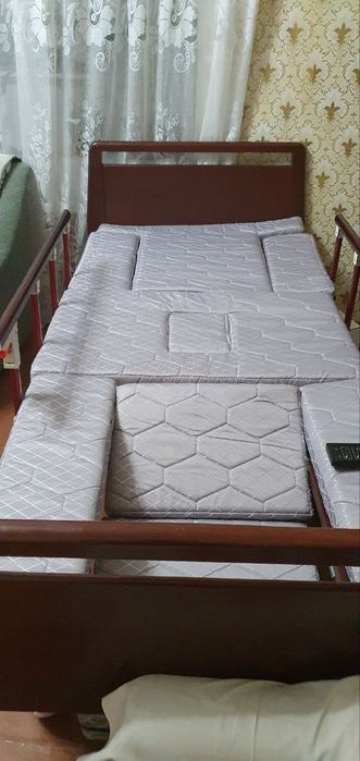 Продам функциональную кровать для лежачих больных. Сделана на заказ