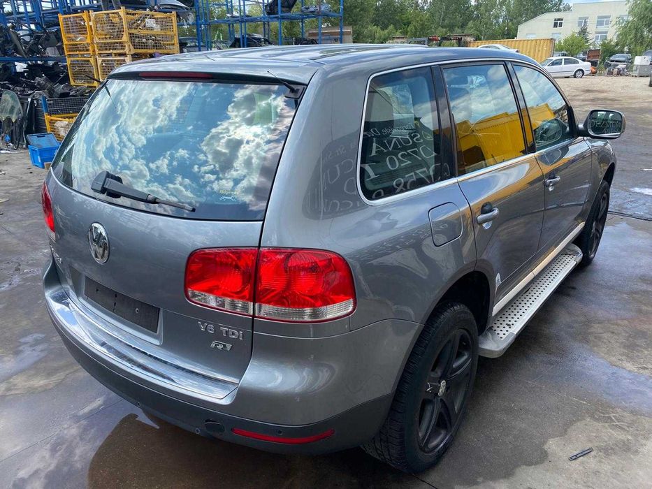 Dezmembtrez VW Touareg 3.0 BKS/bara Touareg/far xenon/stop/capota/grup