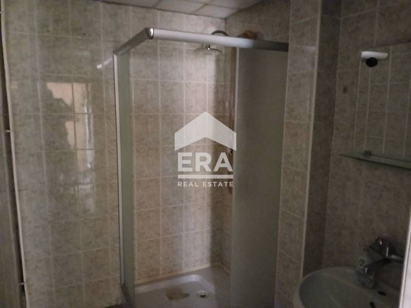 ЕКСКЛУЗИВНО! ЕРА ПЛЕВЕН СИТИ предлага тристаен апартамент в гр. Плевен