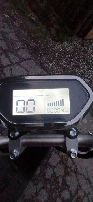 Scuter electric nou