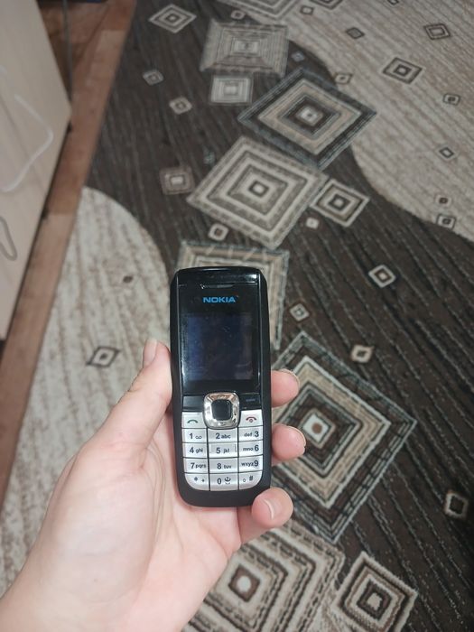 Продам сотовый телефон простушка