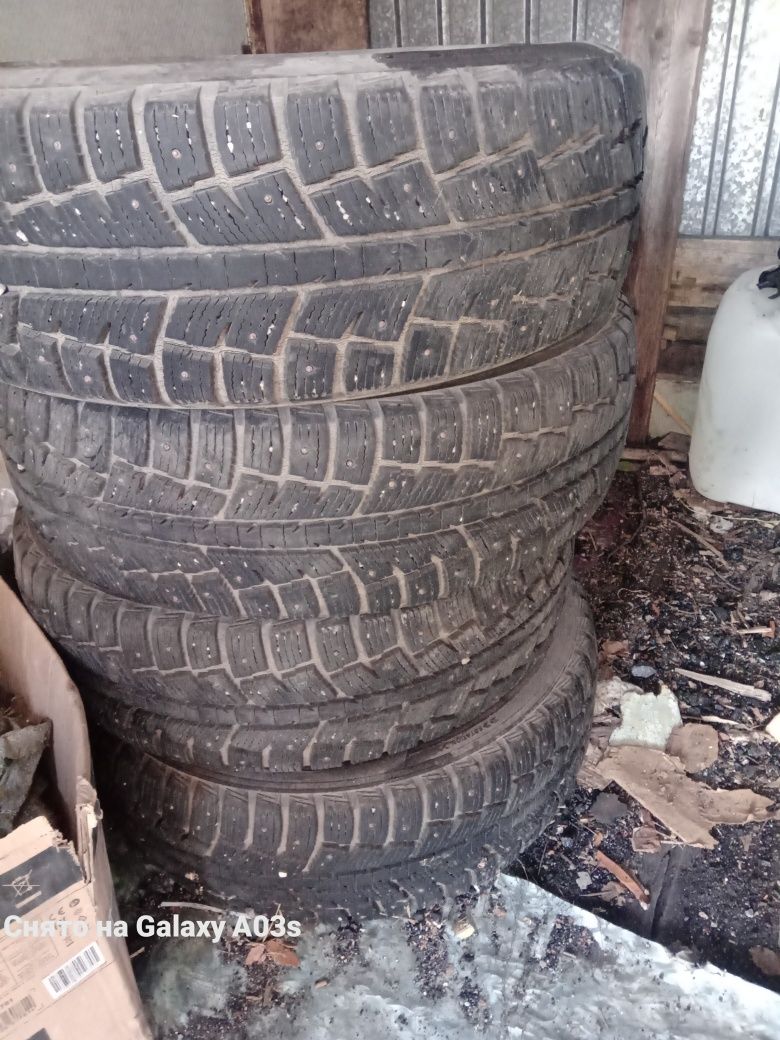 Авторезина в хорошем состояние