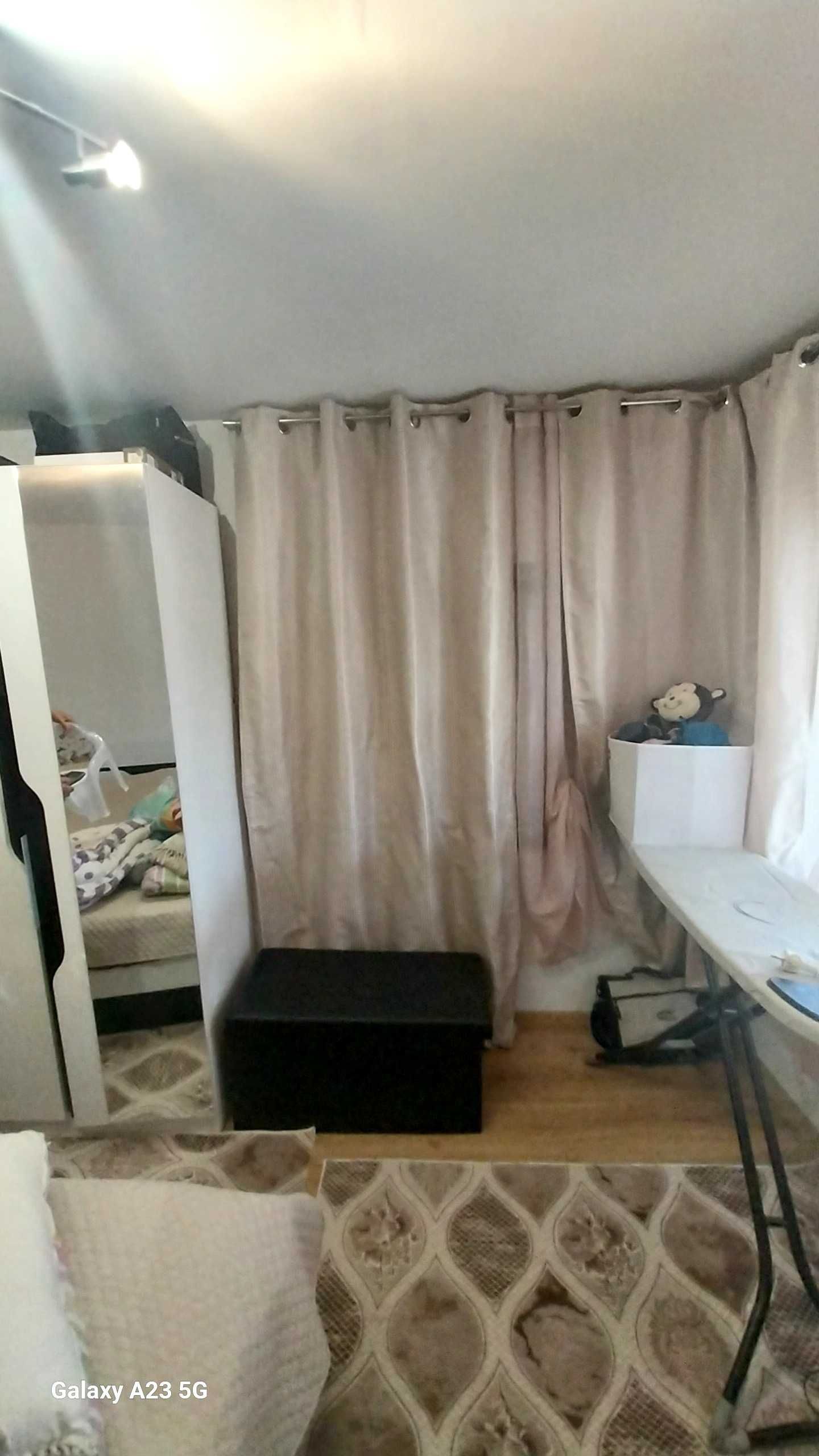 Продавам къща с голям двор в село  9293 Стефан Караджа.