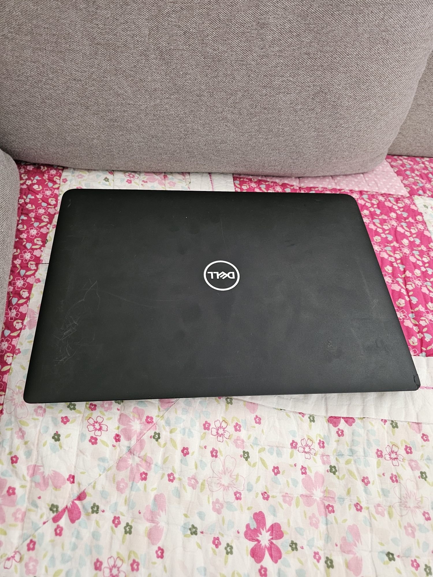 Vand sau dezmembrez laptop Dell Latitude 3400 gen8, i5
