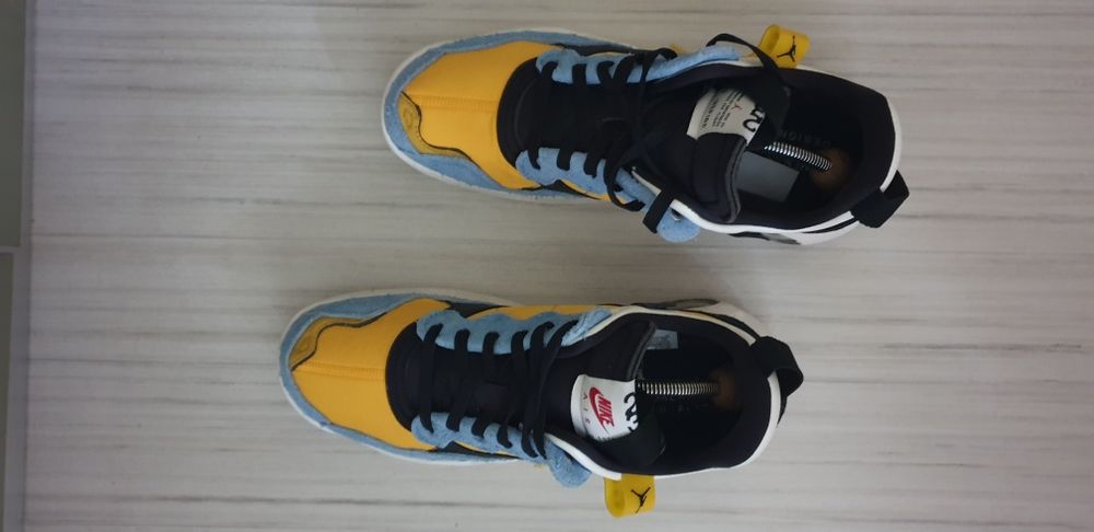 Jordan University Gold / 45/29см. ОРИГИНАЛ! Мъжки Маратонки!