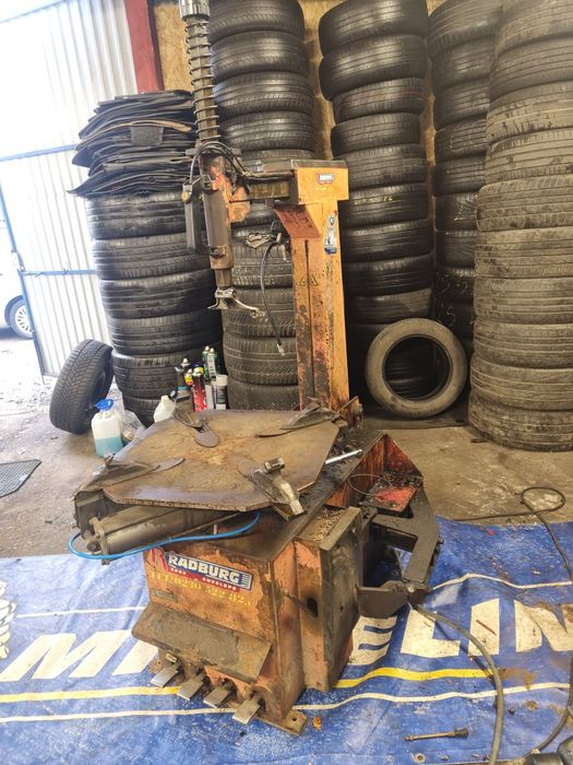 Aparat dejantat*220w* 1000 lei*