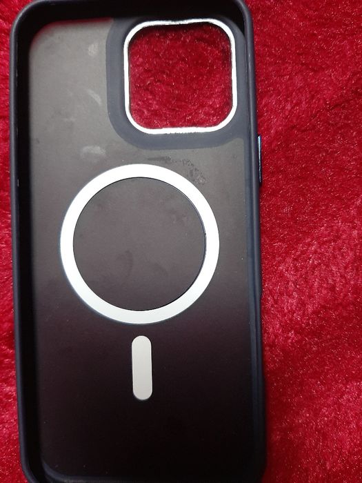 Vând husa IPhone  pro max