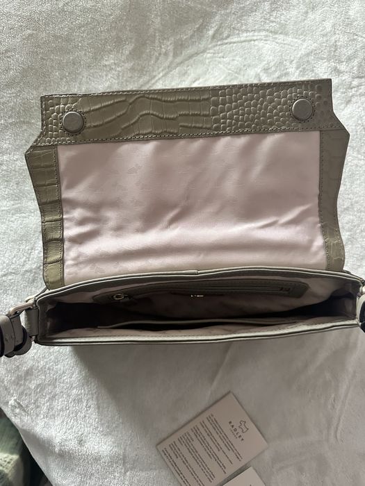 Оригинална дамска кожена чанта Radley London