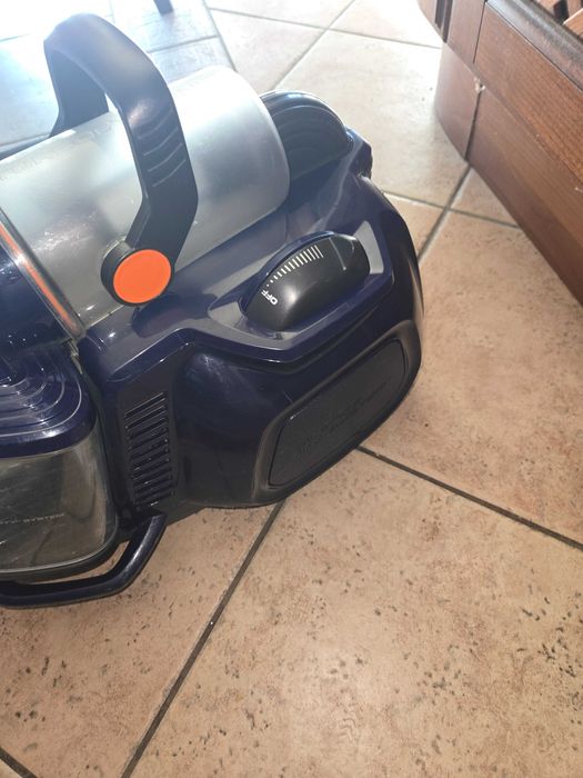 Прахосмукачка Electrolux turbocycronic  ANG 1