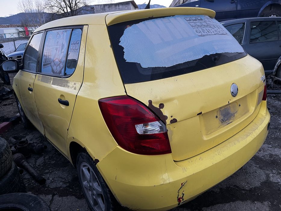 На части шкода фабия 1.2 бензин