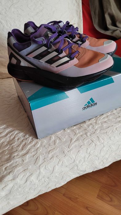 Adidas adizero pentru alergare