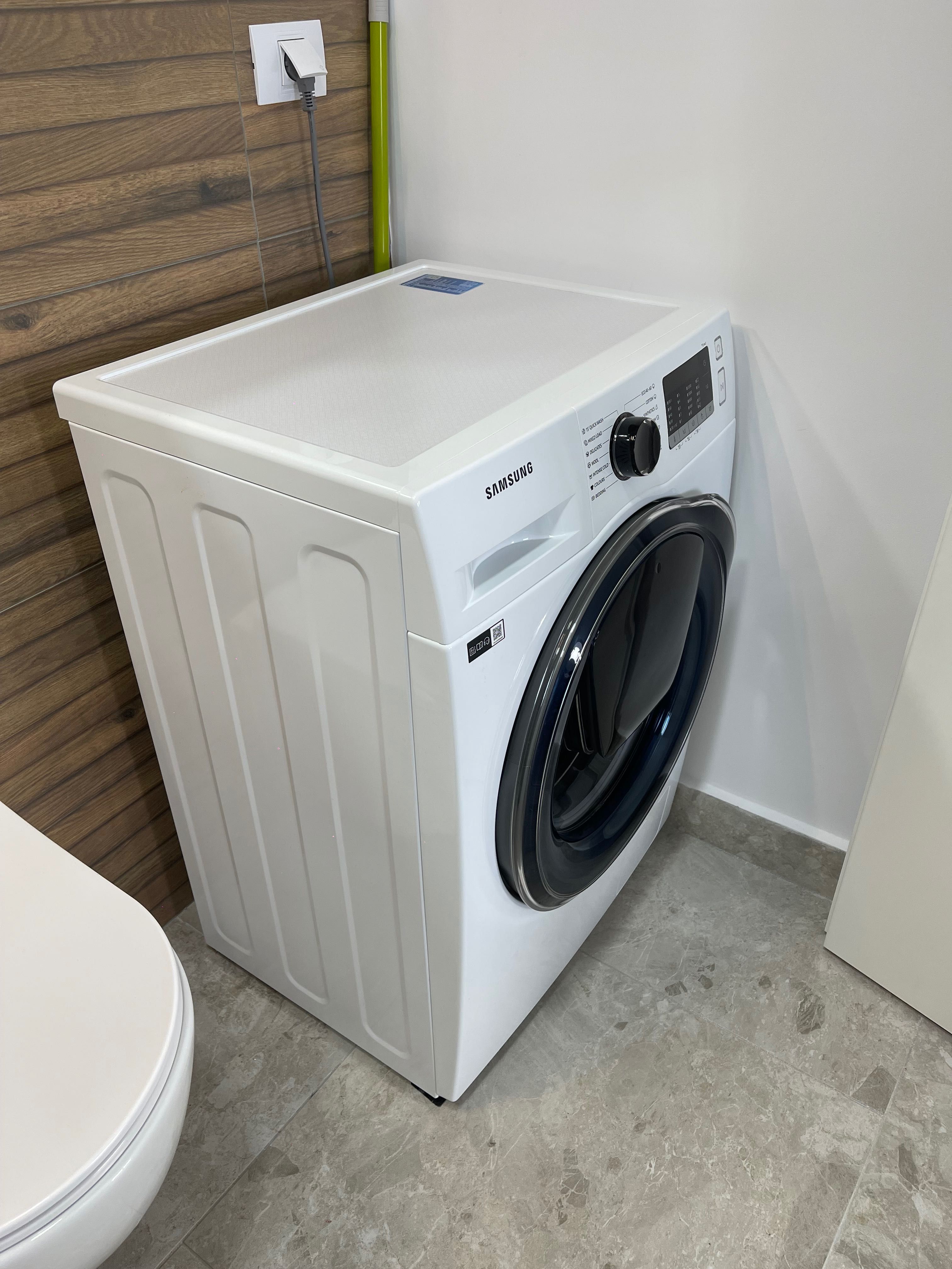 Masină de spălat rufe Slim Samsung, 8 kg (ca nouă, 5 ani garanție)