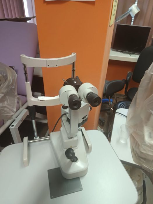 Био Микроскоп Topcon SL-1E Slit Lamp