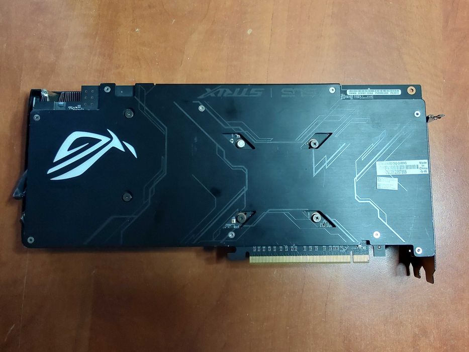 Placa video ASUS Radeon RX 480 STRIX GAMING O8G 8GB GDDR5 256-bit