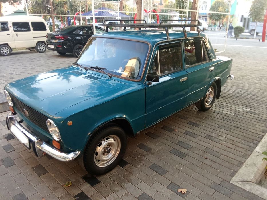 Жигули сотилади метанда