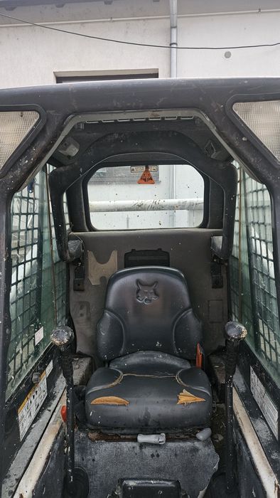 Bobcat s175 incarcator frontal