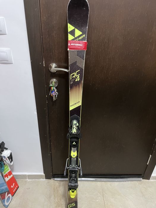 Alpine ski Fis Fischer Rc (GS)
