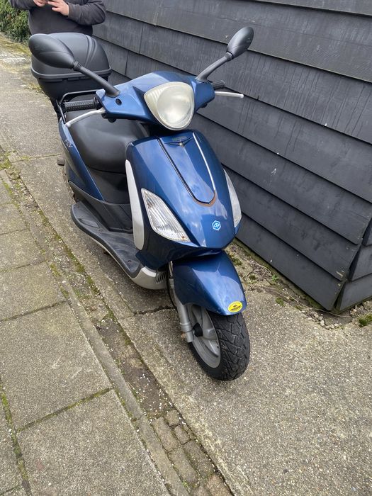 Piaggio Fly50cc 4 timpi