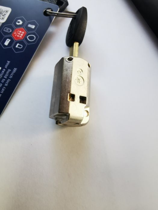 Incuietoare baterie bicicleta electrica abus specialized it3 x plus