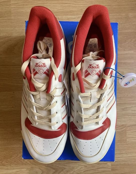 Adidas rivalry 86 (51 1/3)