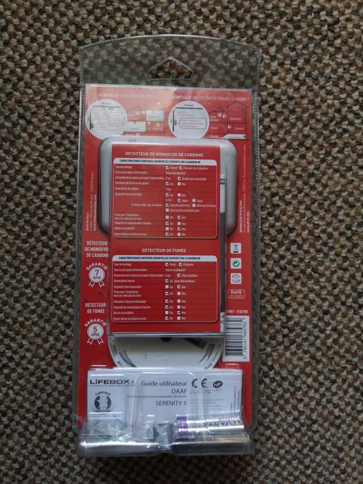 set detector de fum plus  detector de monoxid de carbon, nou
