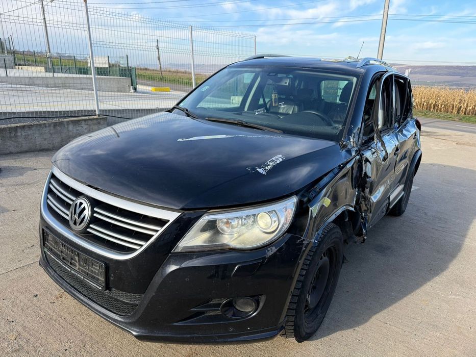 Dezmembrez / Dezmembrari / Piese / Accesorii Vw tiguan negru rline 2.0 tdi 2009 cbbb volan stanga