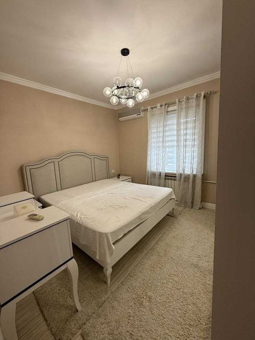 V2874 ПРОДАЕТСЯ //3/5/5 на: Караташ 40 Ор.р:Дружба Народов  83м2