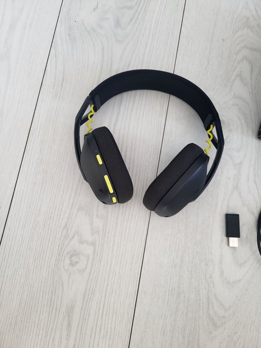 Casti logitech g435