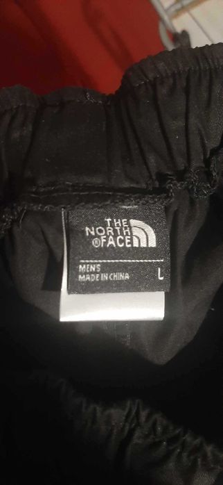 Pantaloni Cargo The North Face, marime L