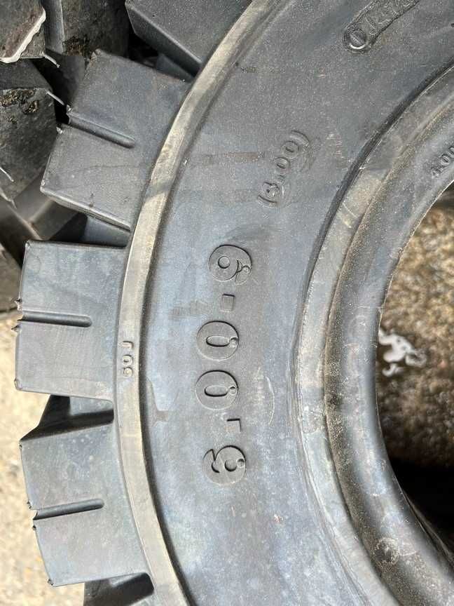 Anvelopa stivuitor 6.00-9 cauciuc solid pentru janta din doua bucati