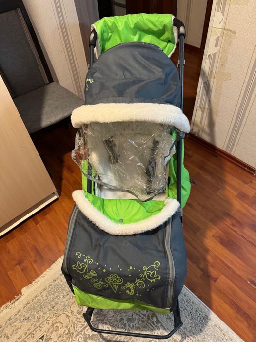 Зимная коляска , почти новый