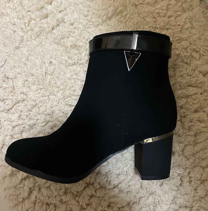 Черни дамски боти