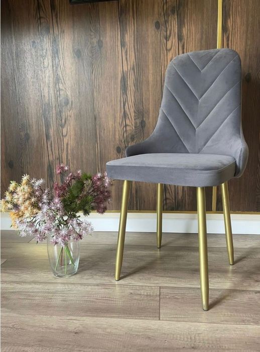 Стулья со складо