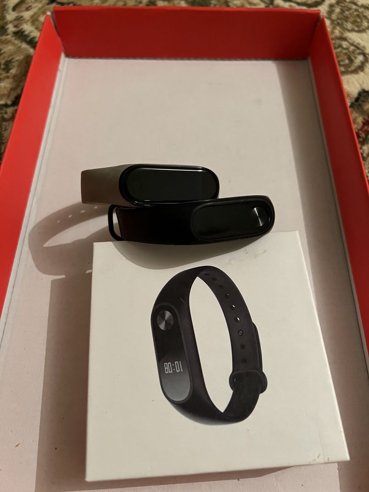 Продается MiBand 2 и 3