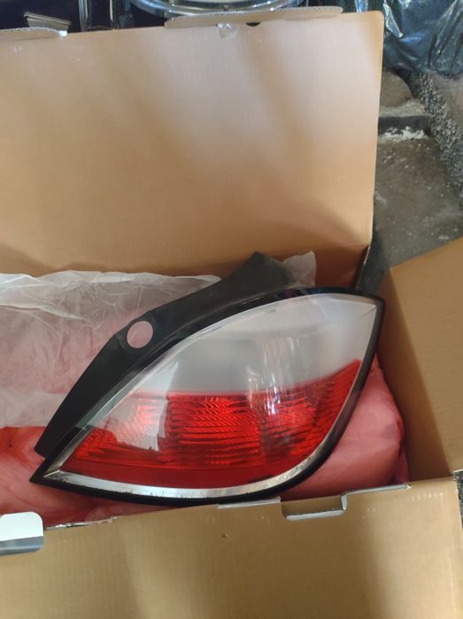 Opel Astra H Стоп - ляв!