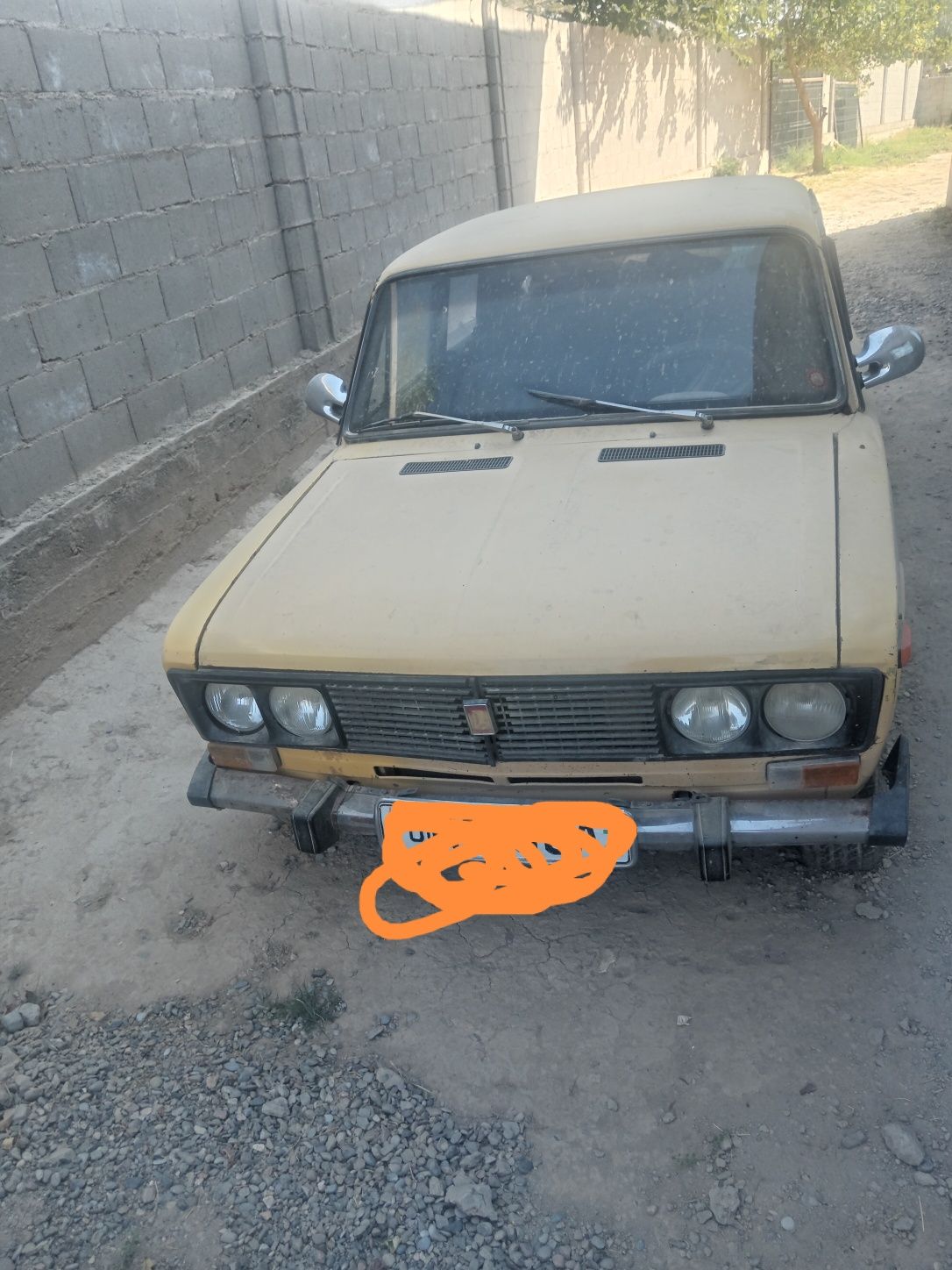 Vaz 2106 sotiladi shu xolatida kam kusti bor UZIGA yarasha