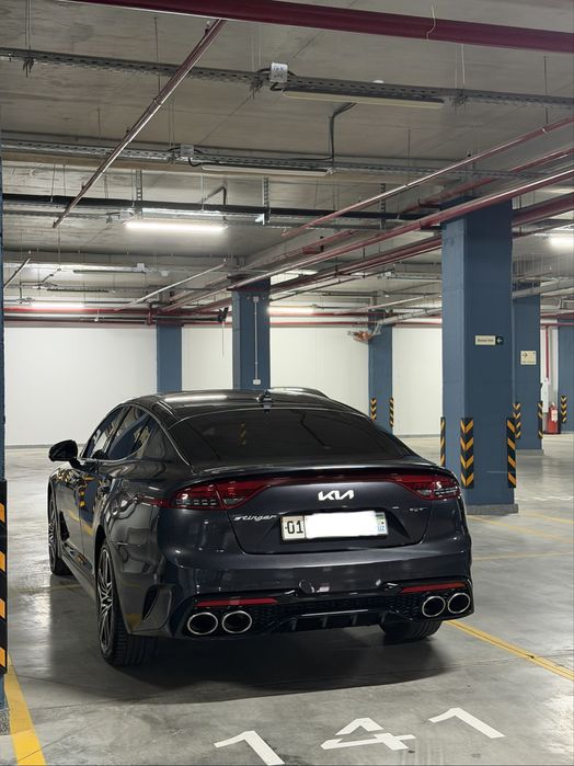 Kia Stinger 3.3 twin turbo