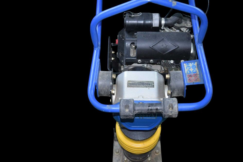 Mai compactor Scheppach VS1000 – 4.8 CP, motor pe benzină
