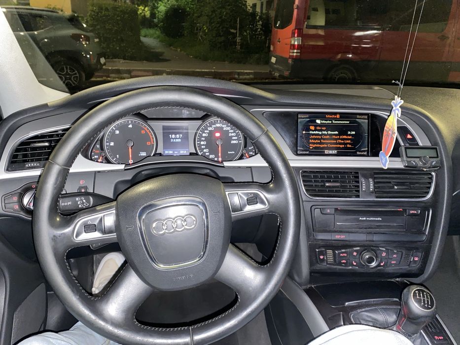 Audi A4 B8 din 2010