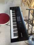 Vând Korg Nautilus!