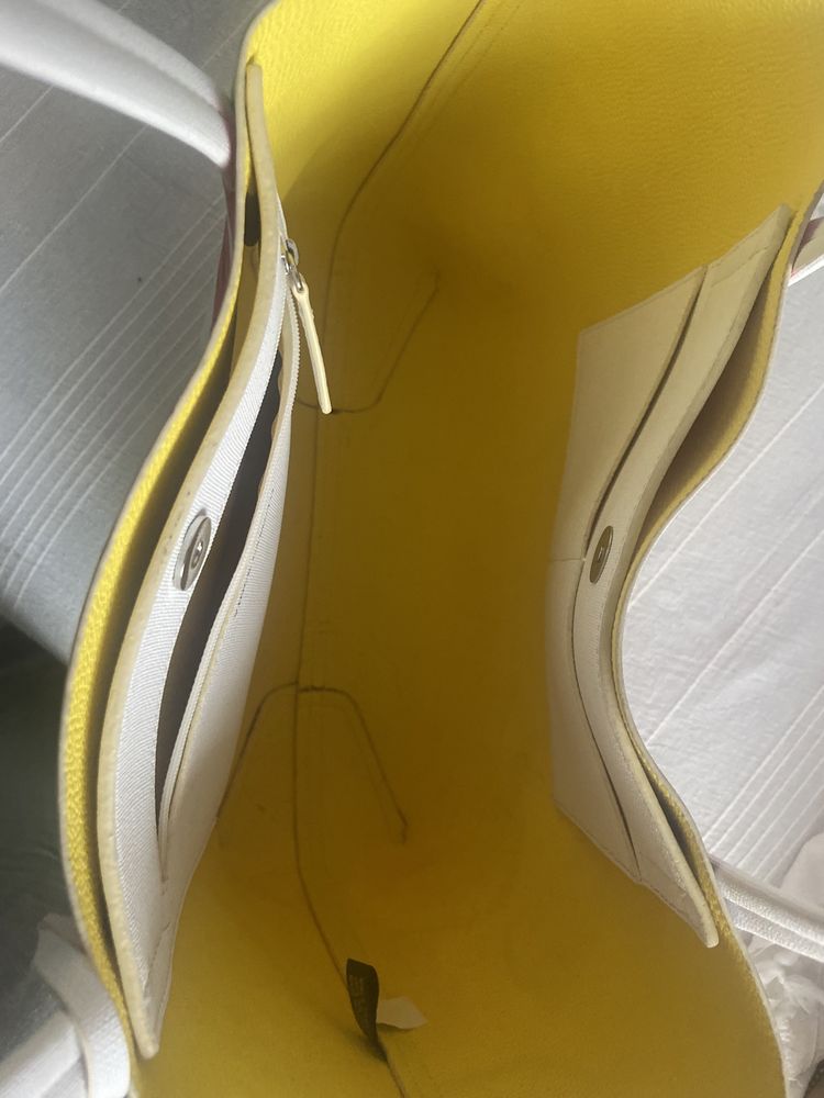 Чанта с летен принт диня Vince Camuto