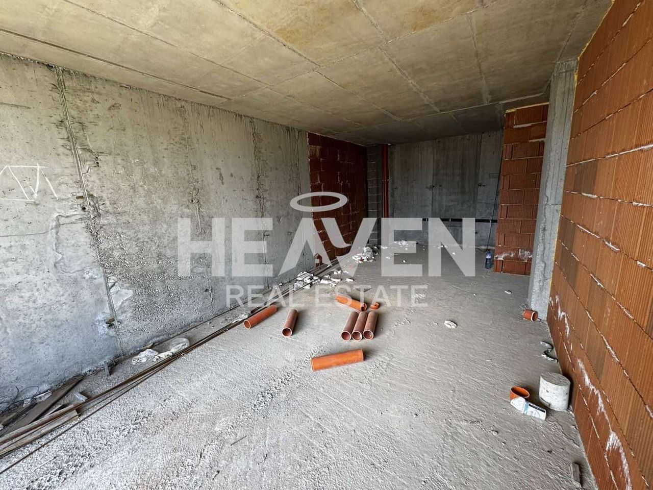 Продава се Тристаен апартамент в Пловдив, Център - 107 кв.м за 925 €/кв.м - Снимка #8