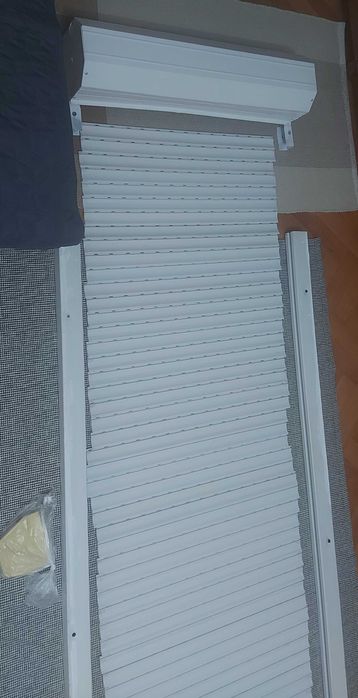 Rolete jaluzele exterioare plastic PVC 232 x 77 cm. usa balcon