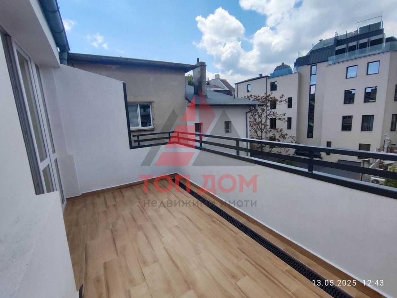 Дава се под наем Четиристаен апартамент в Варна, Център - 100 кв.м за 1300 € - Снимка #10