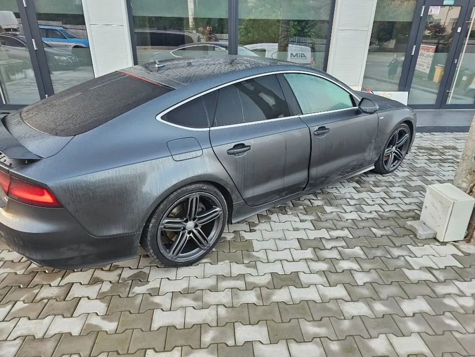 Dezmembrez Audi A7 S Line 3.0 TDI cod motor CDUC an 2012