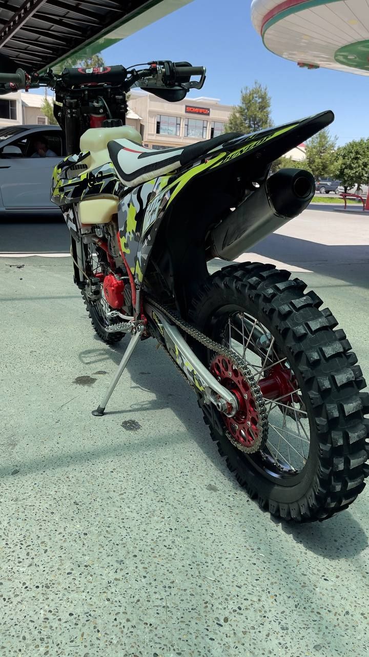 Enduro Zumav K9 300cc