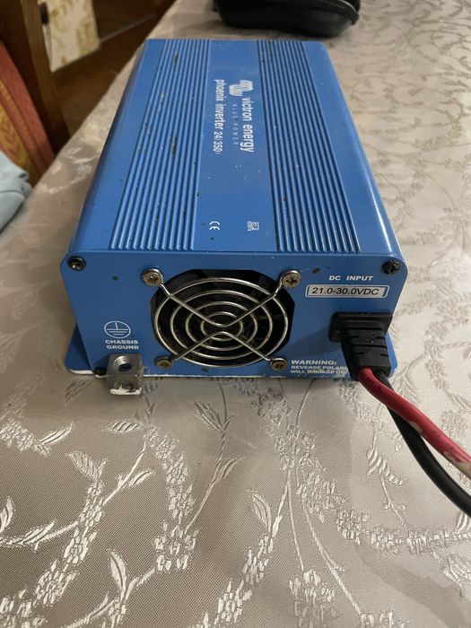 Invertor vitron energy 24/350