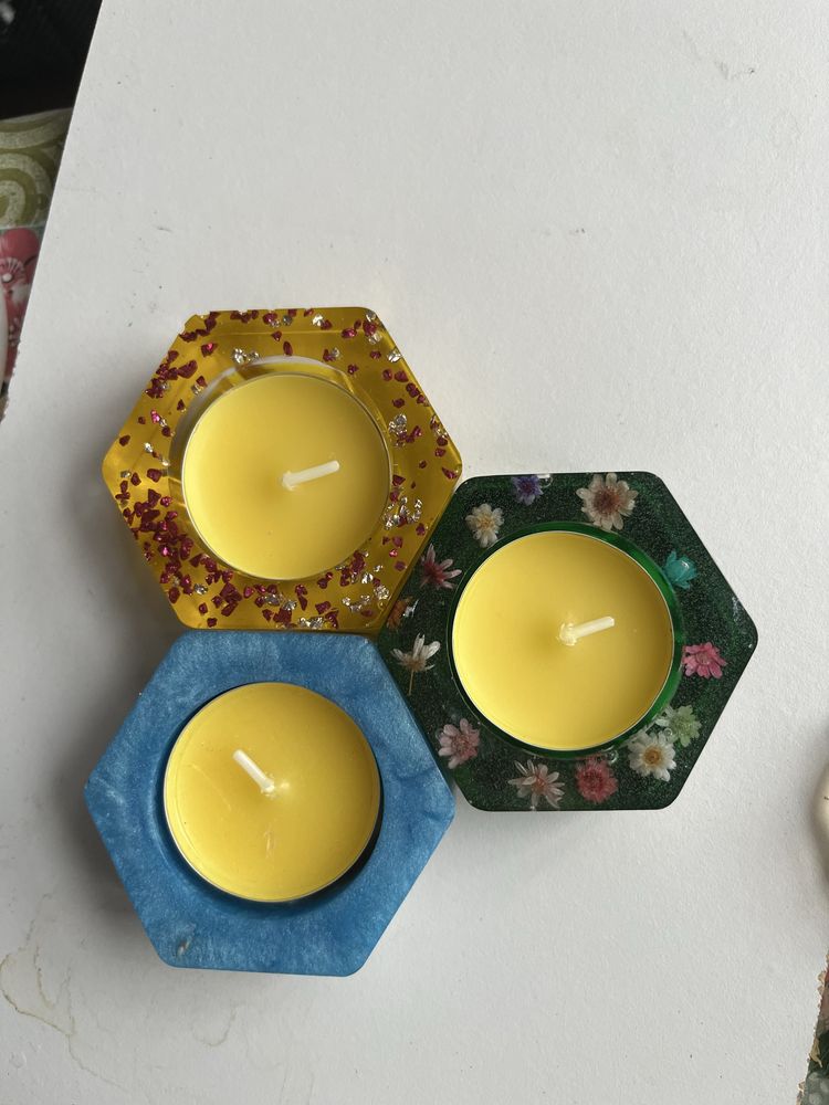 Свещници, пепелник, подложки за чаши