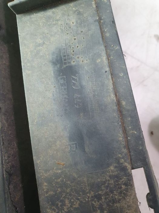 Grila bara fata stanga 22944911 BMW Seria 3 E90 [2004 - 2010]